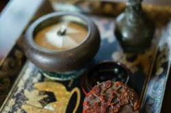 不争，不理，不解释